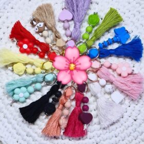 🎀Schl&uuml;sselanh&auml;nger mit Quaste💗